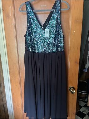 Torrid Midi Sequins Topped Dress Size 18